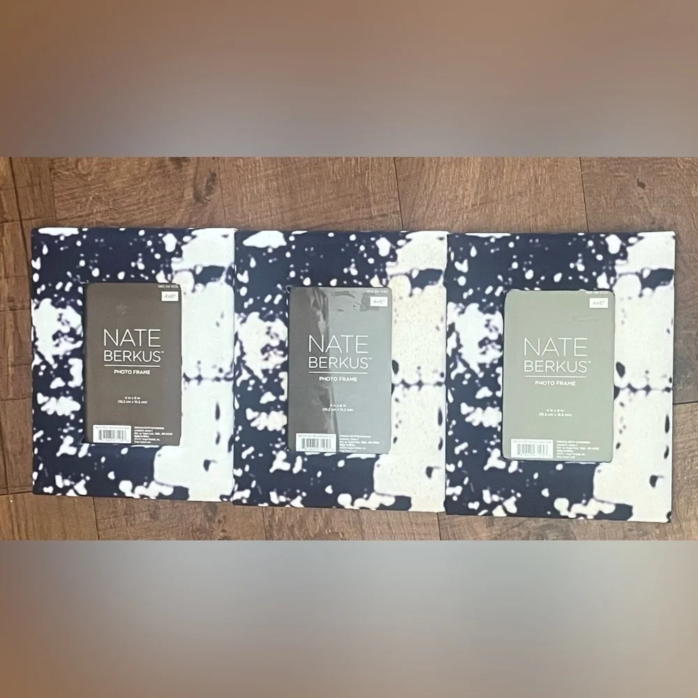6 brand new Nate berkus quilted marble design picture frames 4”x6”